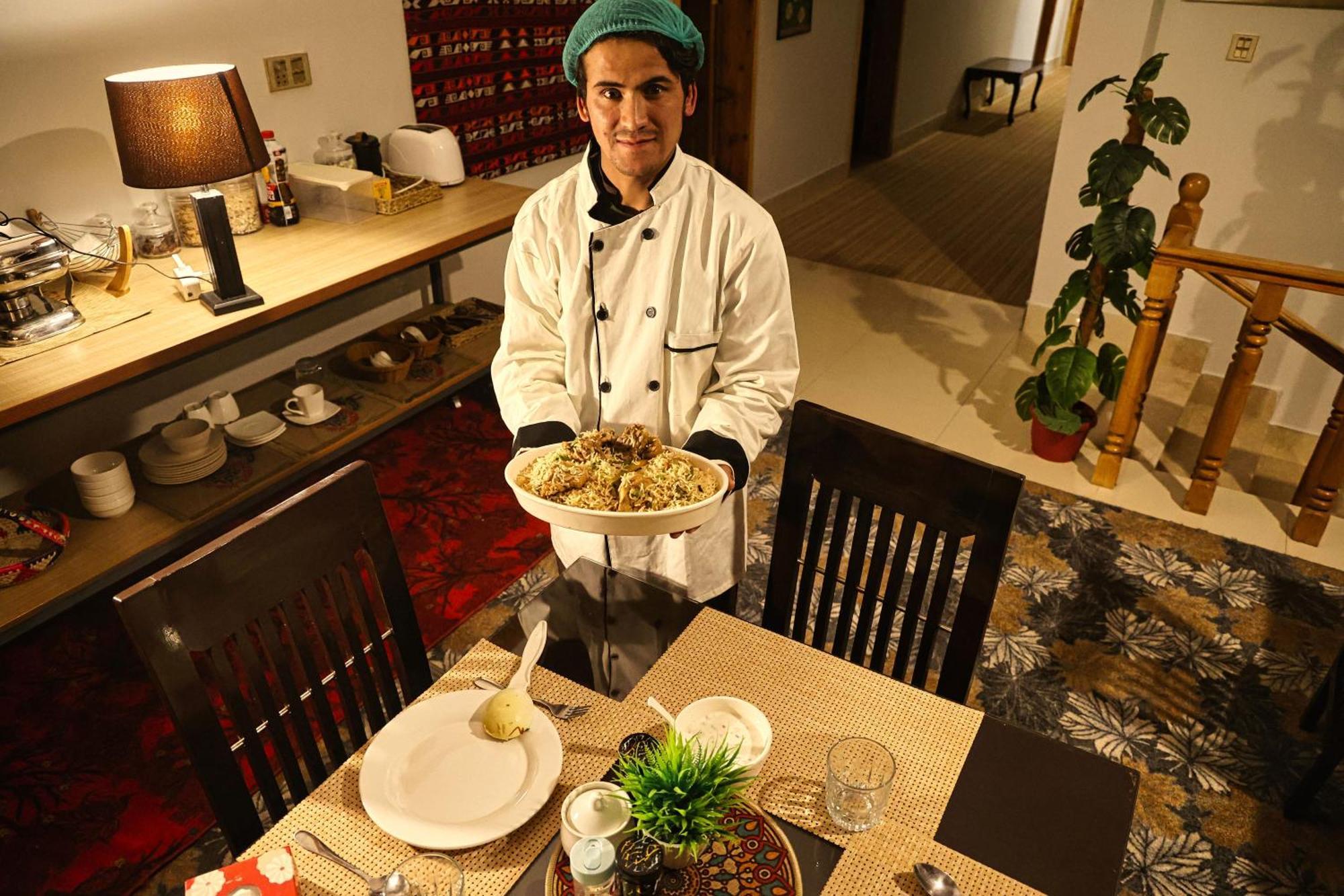 Hotel Oak Residency Gilgit Zewnętrze zdjęcie