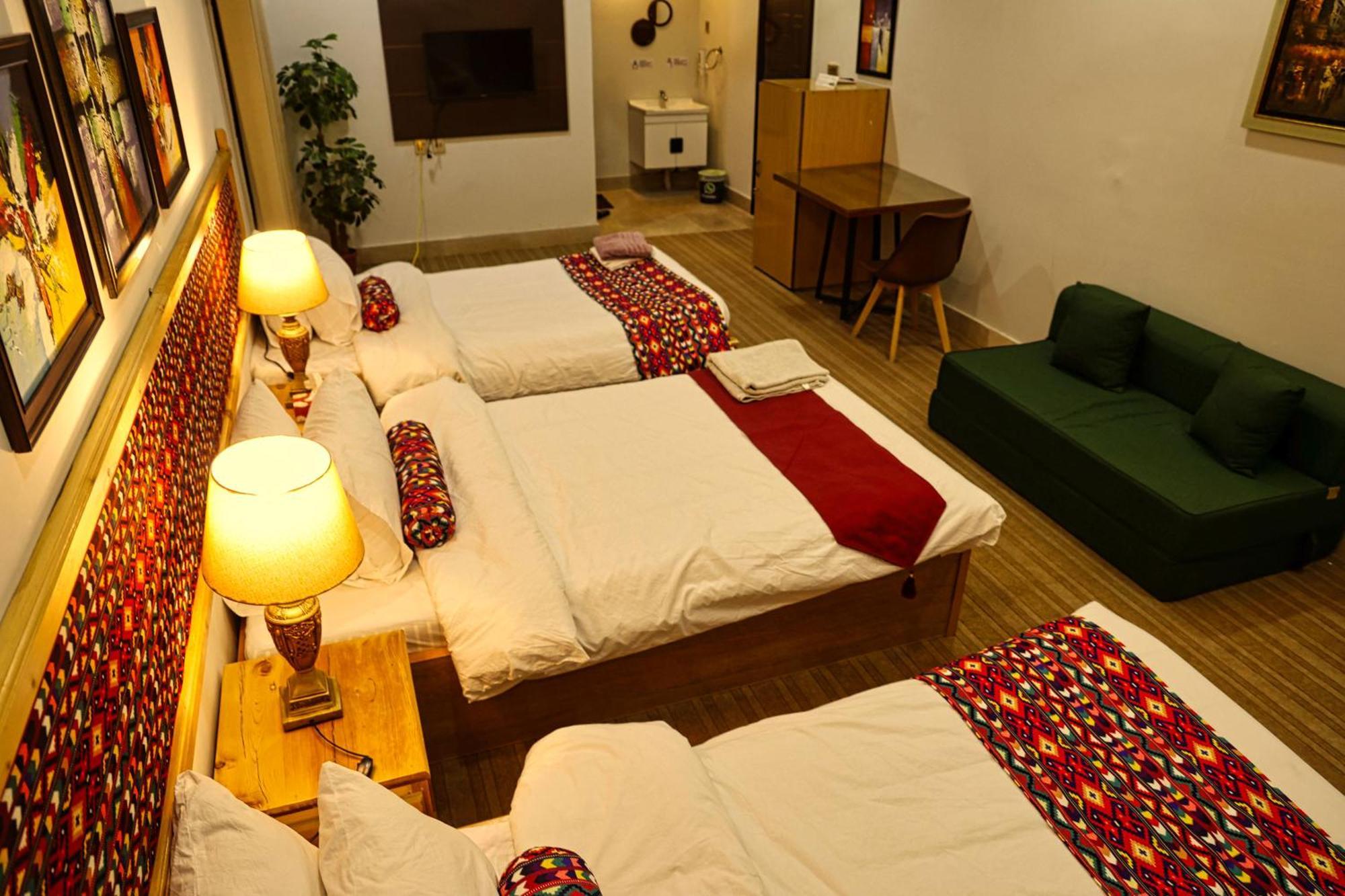 Hotel Oak Residency Gilgit Zewnętrze zdjęcie
